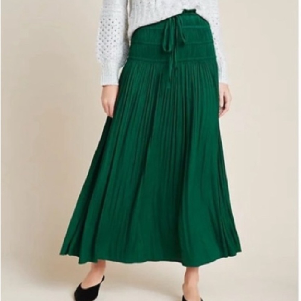 Anthropologie Kroes Knit Maxi Skirt Emerald Pleated Size Medium Whimsy Goth Boho